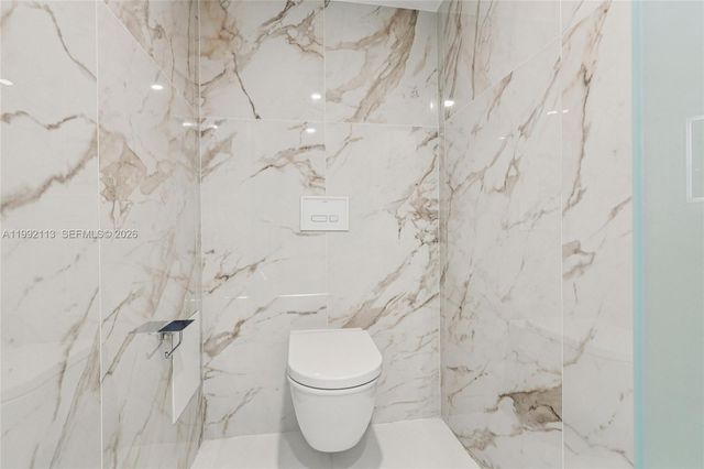 5660 Collins Ave 11C, Miami Beach, FL 33140