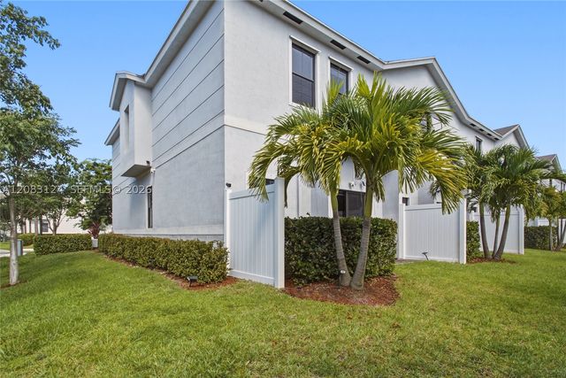 926 NW 3rd Ter 926, Pompano Beach, FL 33060