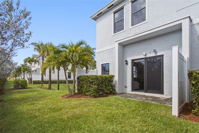 926 NW 3rd Ter 926, Pompano Beach, FL 33060