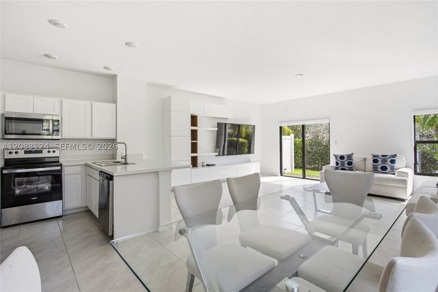 926 NW 3rd Ter 926, Pompano Beach, FL 33060