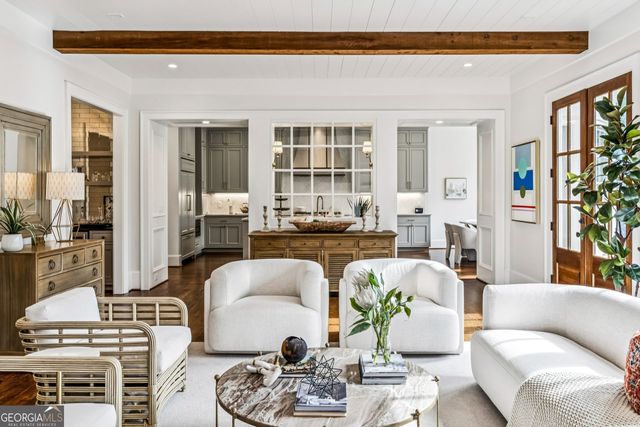 130 Blackland Road NW, Atlanta, GA 30342