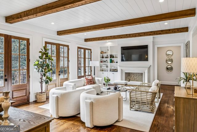 130 Blackland Road NW, Atlanta, GA 30342