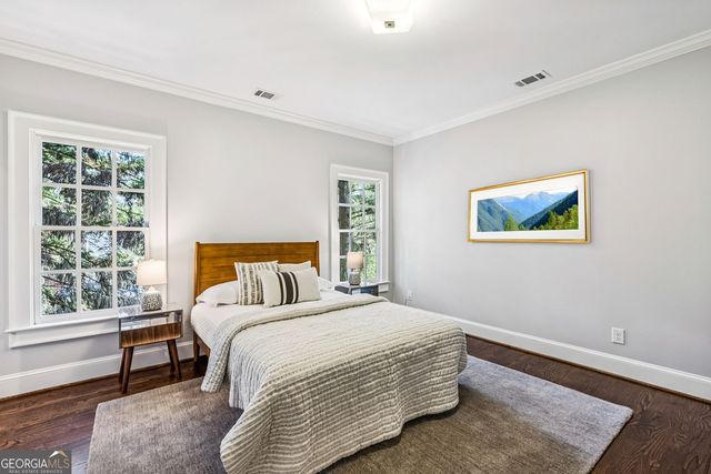 130 Blackland Road NW, Atlanta, GA 30342