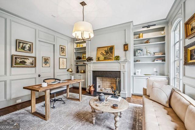 130 Blackland Road NW, Atlanta, GA 30342