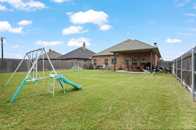 3104 Wrangler Court, Granbury, TX 76049