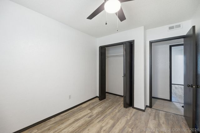 13826 S Elm Avenue, Glenpool, OK 74033