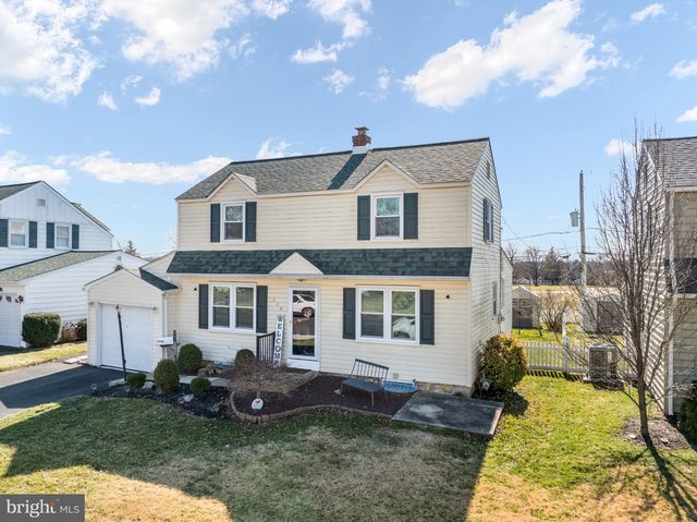 308 FOREST AVE, Willow Grove, PA 19090