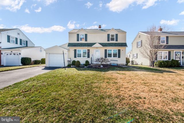 308 FOREST AVE, Willow Grove, PA 19090