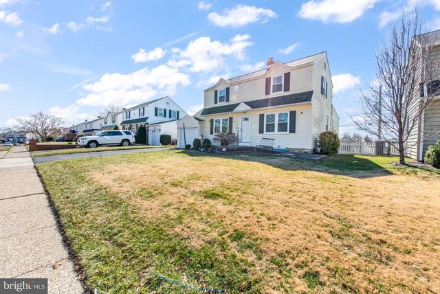 308 FOREST AVE, Willow Grove, PA 19090