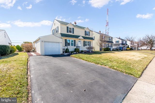 308 FOREST AVE, Willow Grove, PA 19090