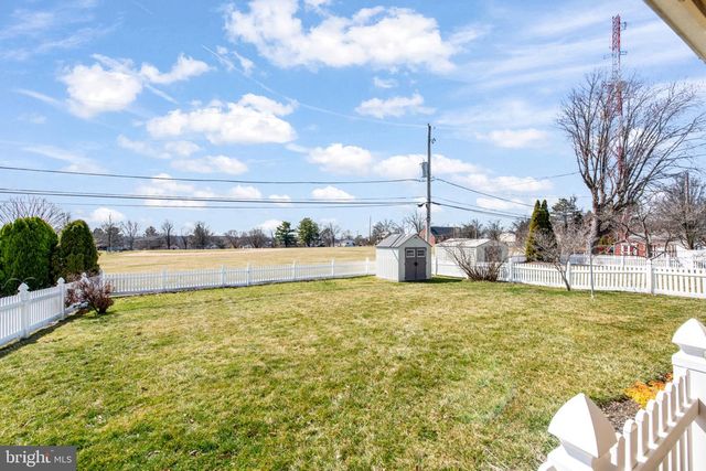 308 FOREST AVE, Willow Grove, PA 19090