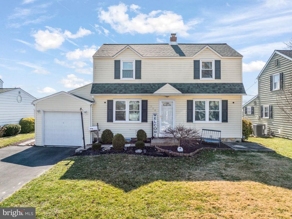 308 FOREST AVE, Willow Grove, PA 19090