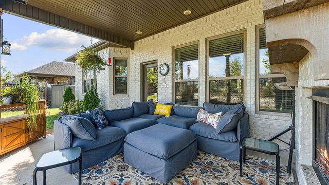 3832 W Violet Street, Fayetteville, AR 72704