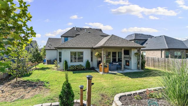 3832 W Violet Street, Fayetteville, AR 72704