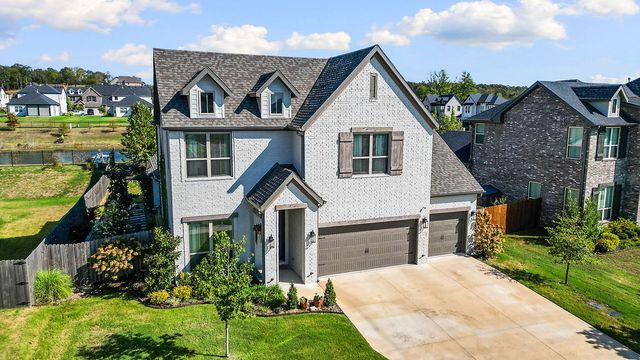 3832 W Violet Street, Fayetteville, AR 72704