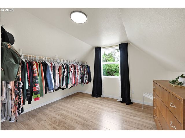 2210 ROOSEVELT Blvd, Eugene, OR 97402