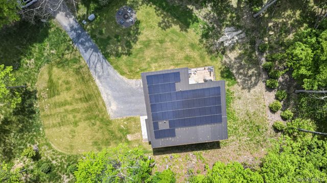 739 Old Post Road, New Paltz, NY 12561