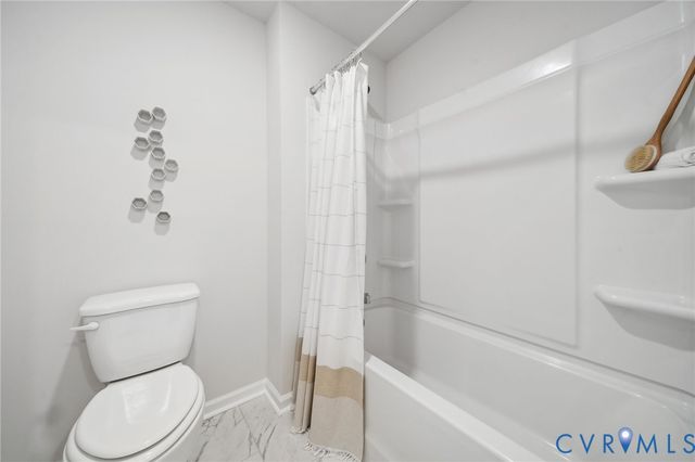 7785 E Patriots Way, Gloucester, VA 23061