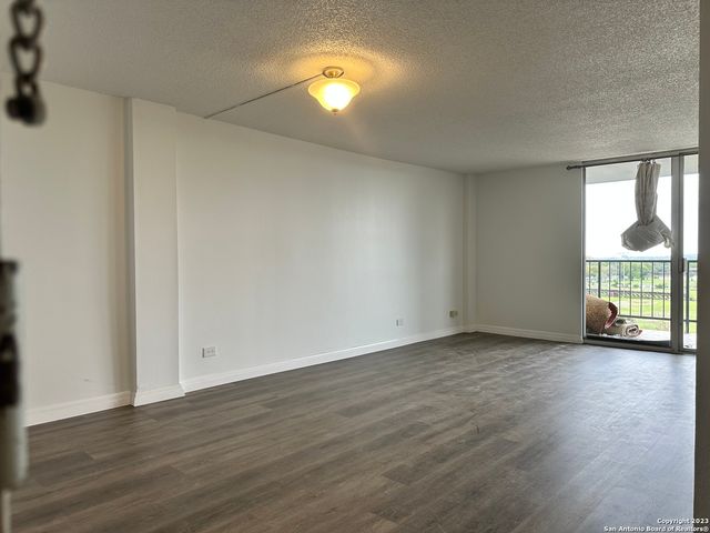 7039 San Pedro Ave Apt 610, San Antonio, TX 78216