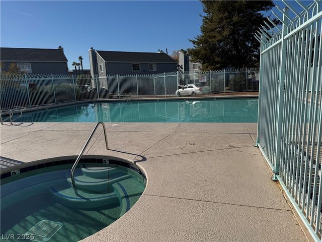 1998 Dwarf Star Drive 1041, Las Vegas, NV 89115