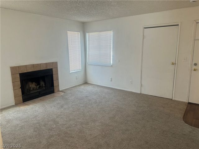 1998 Dwarf Star Drive 1041, Las Vegas, NV 89115
