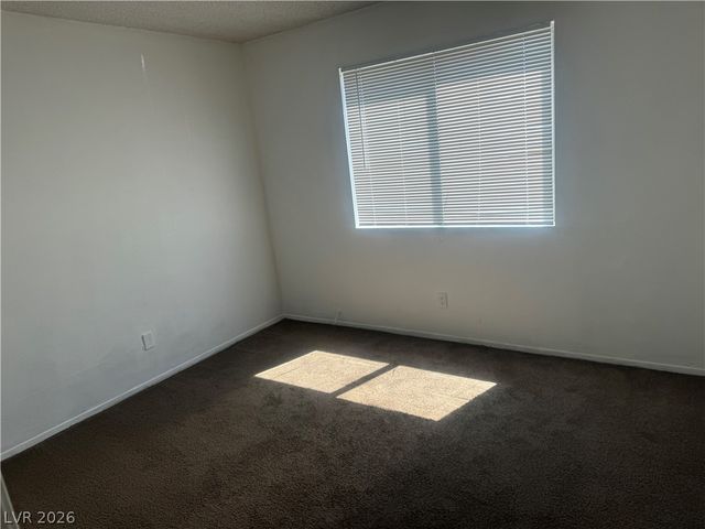 1998 Dwarf Star Drive 1041, Las Vegas, NV 89115