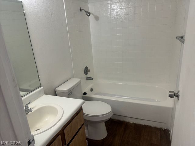 1998 Dwarf Star Drive 1041, Las Vegas, NV 89115