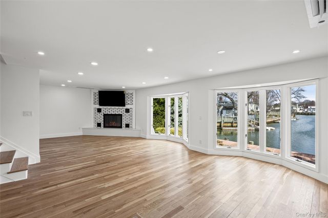 119 Alhambra Road, Massapequa, NY 11758