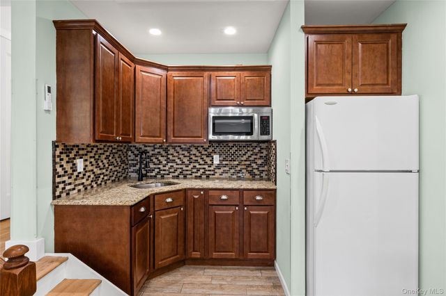 119 Alhambra Road, Massapequa, NY 11758