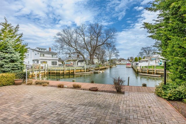 119 Alhambra Road, Massapequa, NY 11758