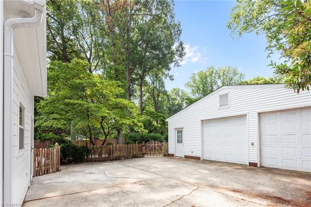 3415 Dogwood Drive, Greensboro, NC 27403