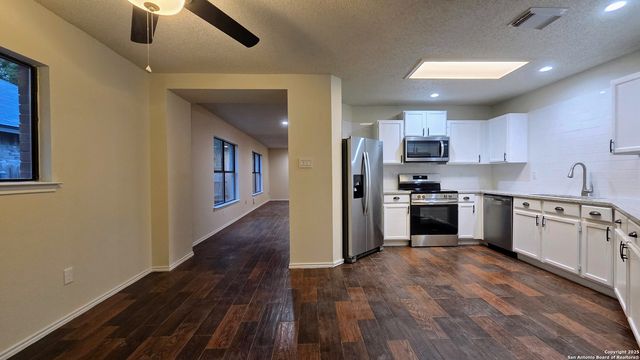 5419 Park Lake, San Antonio, TX 78244