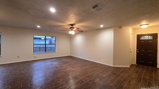 5419 Park Lake, San Antonio, TX 78244