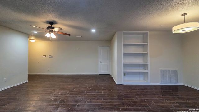 5419 Park Lake, San Antonio, TX 78244