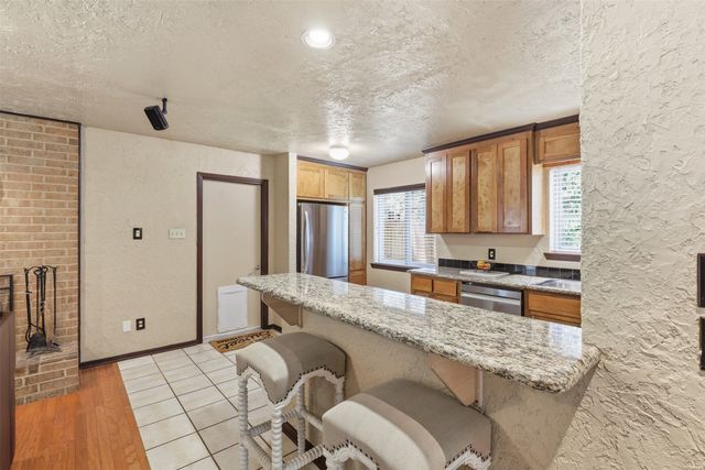 3702 Hastings Drive, Arlington, TX 76013