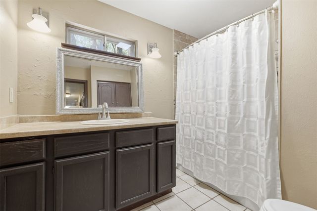 3702 Hastings Drive, Arlington, TX 76013
