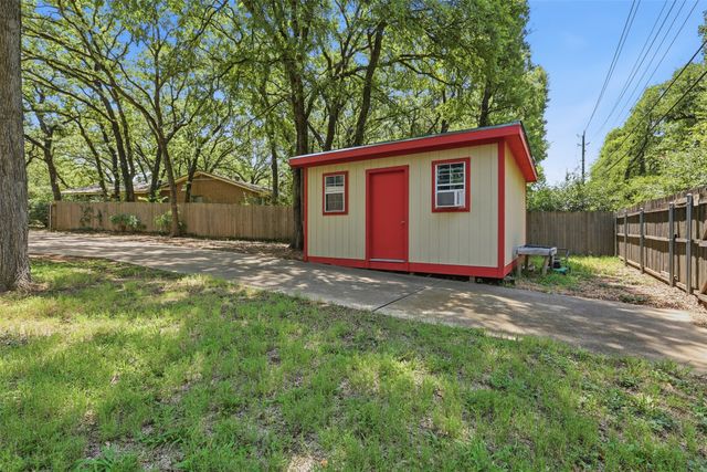 3702 Hastings Drive, Arlington, TX 76013