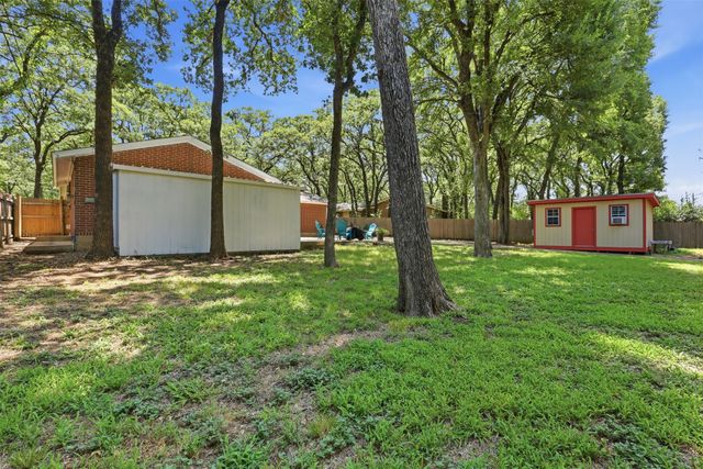 3702 Hastings Drive, Arlington, TX 76013