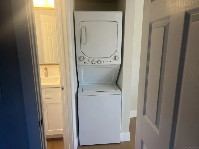 4181 Van Dyke Ave., San Diego, CA 92105