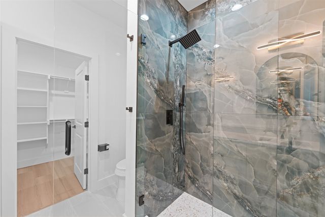 141 Lakeshore Lane, Red Oak, TX 75154