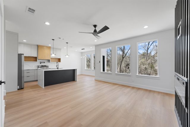 141 Lakeshore Lane, Red Oak, TX 75154