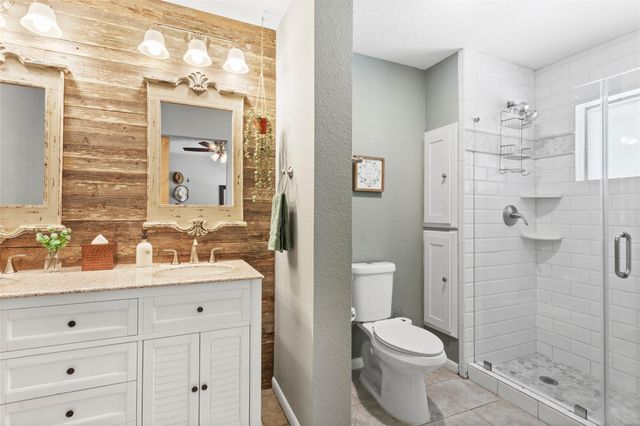 908 Morningside Court, Friendswood, TX 77546