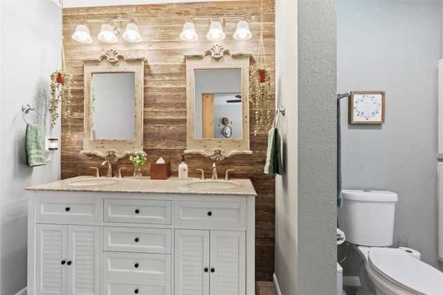 908 Morningside Court, Friendswood, TX 77546