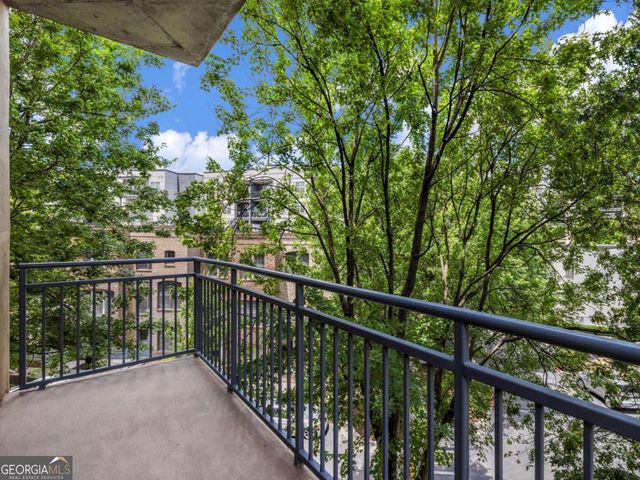 711 Cosmopolitan Drive NE 321, Atlanta, GA 30324
