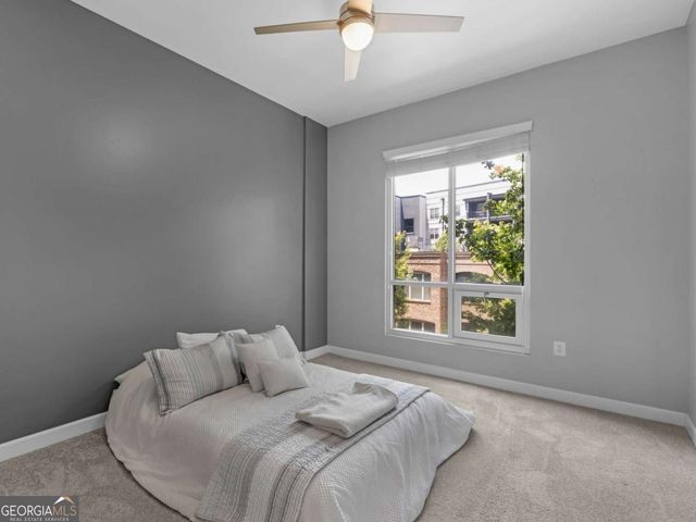 711 Cosmopolitan Drive NE 321, Atlanta, GA 30324
