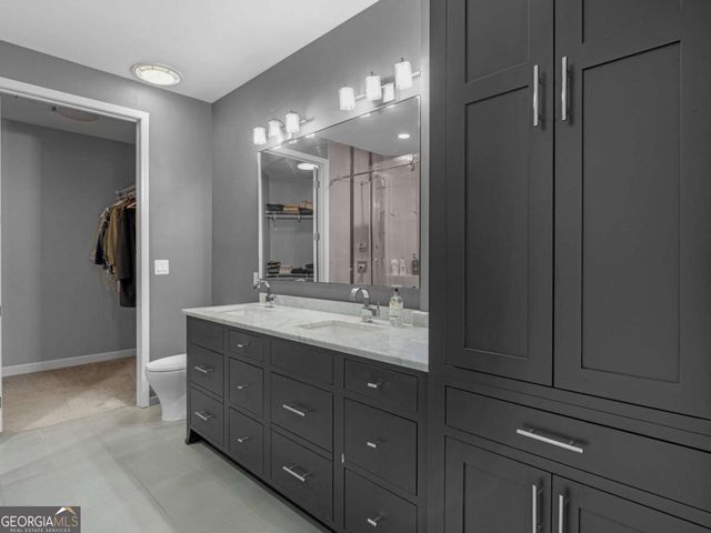 711 Cosmopolitan Drive NE 321, Atlanta, GA 30324