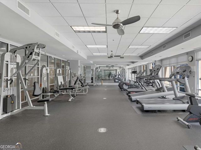 711 Cosmopolitan Drive NE 321, Atlanta, GA 30324