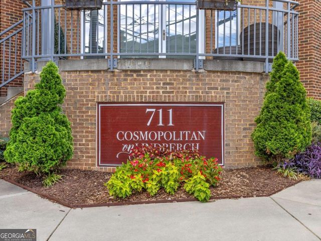 711 Cosmopolitan Drive NE 321, Atlanta, GA 30324