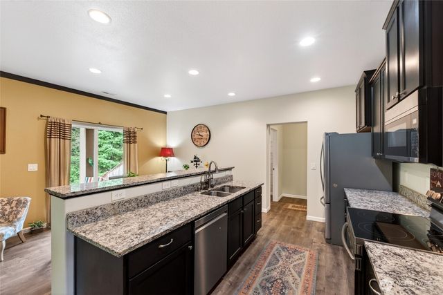 13804 65th Ave E, Puyallup, WA 98373