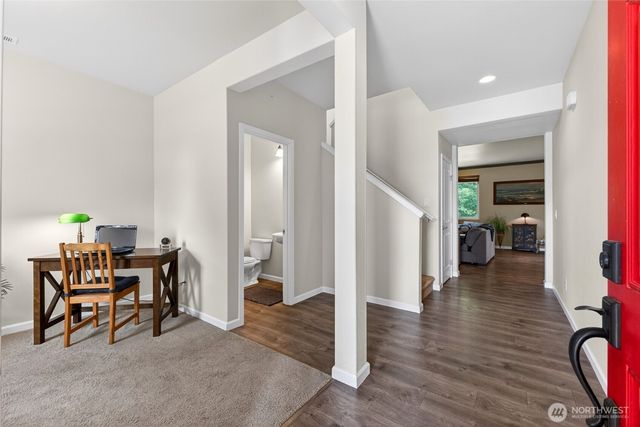 13804 65th Ave E, Puyallup, WA 98373